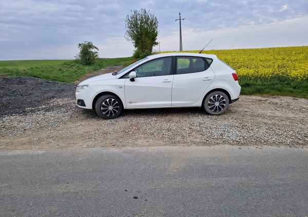 Seat Ibiza cena 18500 przebieg: 203000, rok produkcji 2009 z Hajnówka małe 37